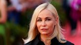 La actriz francesa Emmanuelle Béart revela que fue abusada en su niñez por un familiar