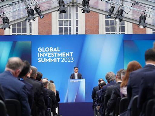 Labour to woo global investors at early October summit