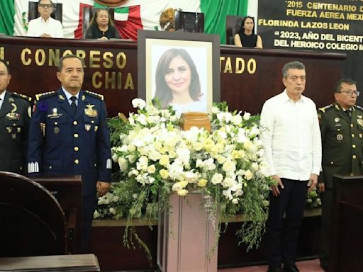 Congreso de Chiapas rinde homenaje a esposa del gobernador Rutilio