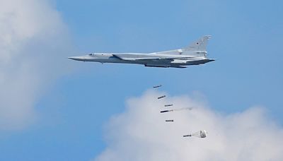 俄國防部稱Tu-22M3轟炸機因技術故障墜毀 烏克蘭空軍領功：首度擊落