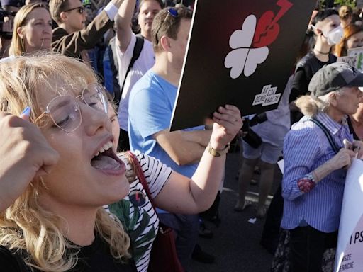 Women's rights groups protest against abortion law in Poland