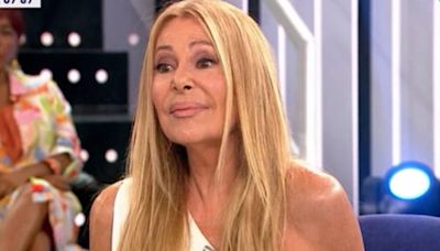 Ana Obregón estalla contra Elle Macpherson: “El cáncer no lo cura una hierba”