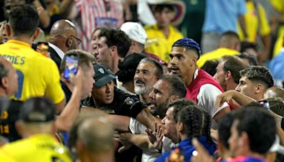 La mano viene brava para Uruguay en la Copa América: once futbolistas denunciados y un dirigente comprometido