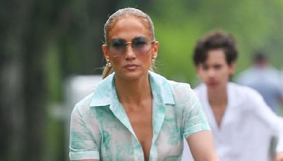 Jennifer Lopez enjoys birthday bike ride with no sign of Ben Affleck