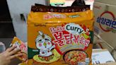食藥署邊境攔截11件違規食品 「韓國辣雞麵農藥超標」將銷毀退運