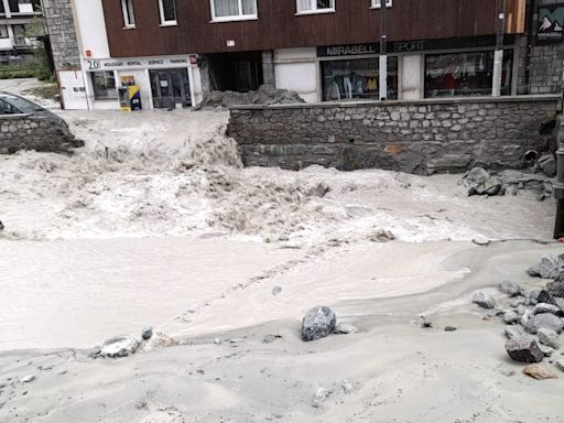 Unas 300 personas deben ser evacuadas de una zona aún aislada por las tormentas en el norte de Italia