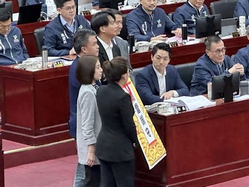 黃瀞瑩酸「台北不安」！陳宥丞批蔣萬安施政報告：相似度52％