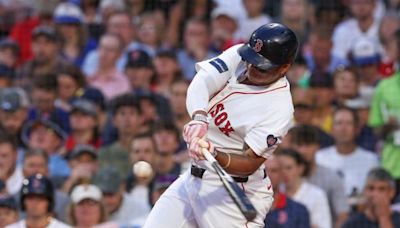 Red Sox storm back in last 2 innings, earn walk-off win vs. Jays