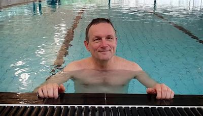 Just One Thing - with Michael Mosley - Why is swimming so good for you? - Why is swimming so good for you? - BBC Sounds