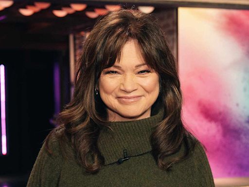 Valerie Bertinelli Celebrates 'Six Months No Alcohol' — and Her Boyfriend Reveals He Stopped Drinking Too