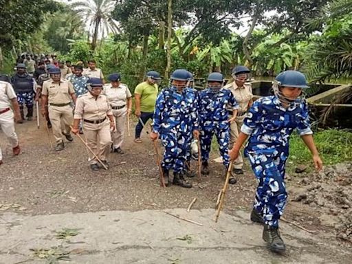 West Bengal: 10-year-old girl’s body found in South 24 Parganas; locals allege rape, torch police outpost