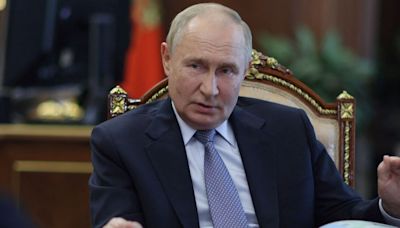 Putin humiliated as Ukraine saboteurs launch surprise assault deep in Russia