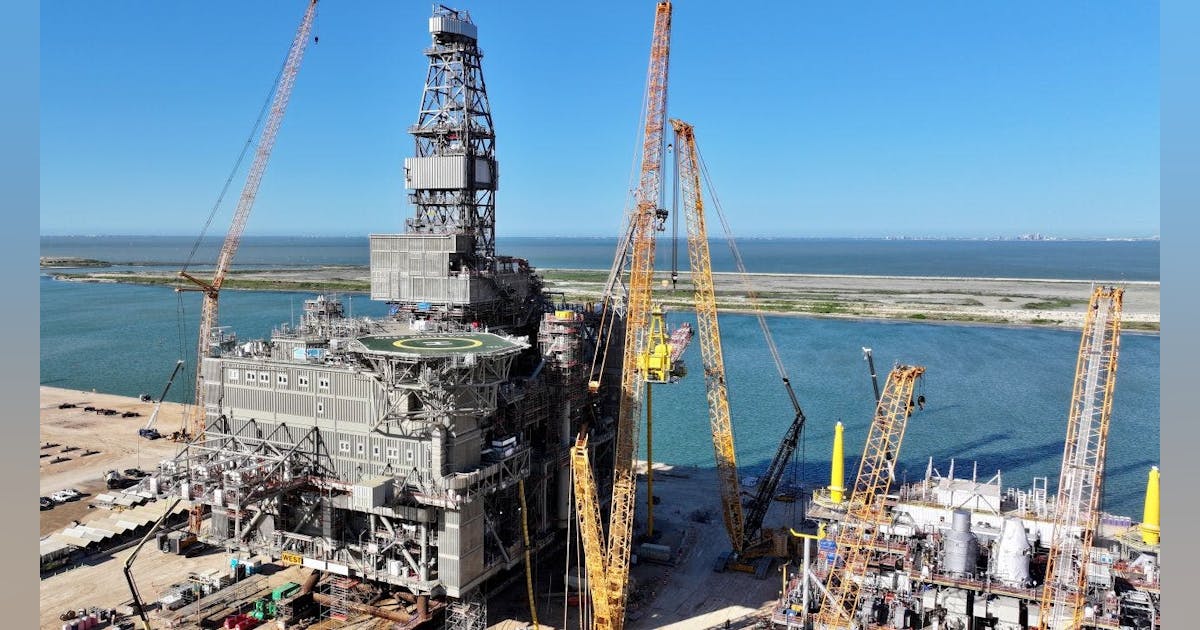 Construction completed on two components of West White Rose platform