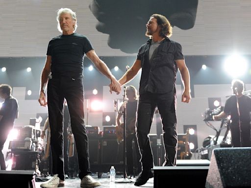 Remembering Eddie Vedder's rousing cameo with Roger Waters at the Sandy Relief concert