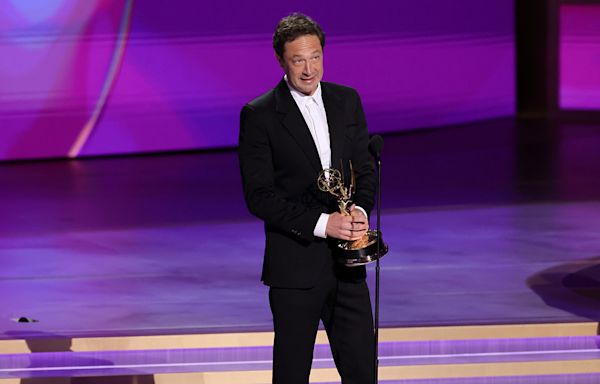 Ebon Moss-Bachrach Wins Best Supporting Actor in Comedy Emmy for Second Year in a Row