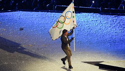 Tom Cruise brings Hollywood magic to Paris Olympics closing ceremony