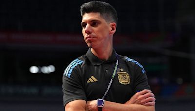 La historia de resiliencia de Matías Lucuix, el DT de Argentina en la final del Mundial de futsal