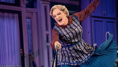 Review: MRS. DOUBTFIRE at Orpheum Theatre