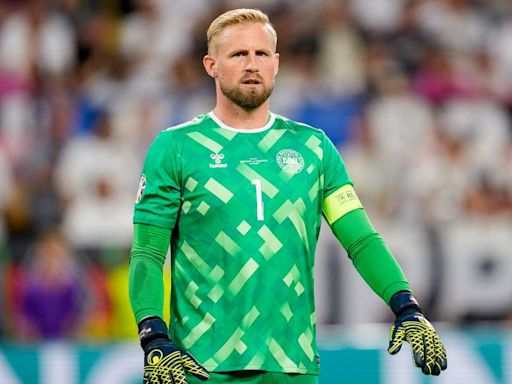 Kasper Schmeichel profiled as Celtic get the lowdown on keeper with winning streak who loves to dish it out