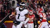 Jalen Hurts and the Eagles continue to find ways to win in latest victory over the Chiefs