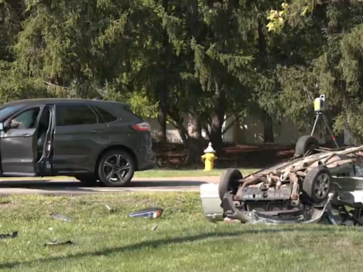 Two juveniles in critical condition following Washington Twp. crash