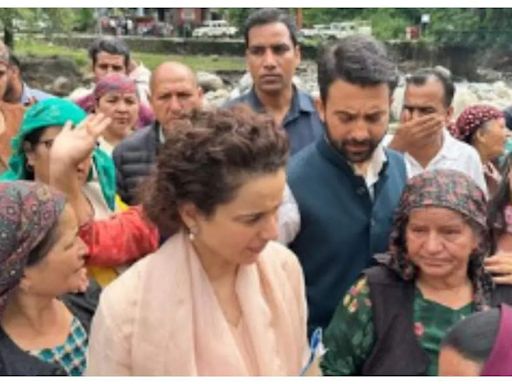 Kangana Ranaut visits flood affected areas in Himachal Pradesh, shares pics, ' Humans are so vulnerable before the nature ' | Hindi Movie News - Times of India