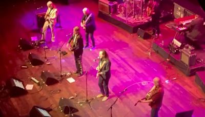 Geddy Lee and Alex Lifeson Reunite for Gordon Lightfoot Tribute