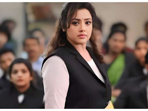 ‘Aanandhapuram Diaries’ OTT release: When and where to watch Meena’s feel-good drama movie | Malayalam Movie News - Times of India