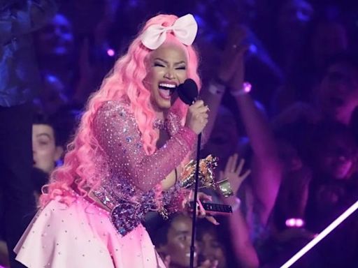 Nicki Minaj cancela concierto y se disculpa con fans tras detención por drogas