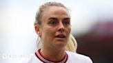 Kirsty Smith: Scotland defender extends West Ham contract