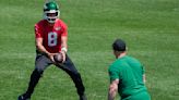 Jets QB Aaron Rodgers 'doing everything' at practice in his return from torn Achilles tendon