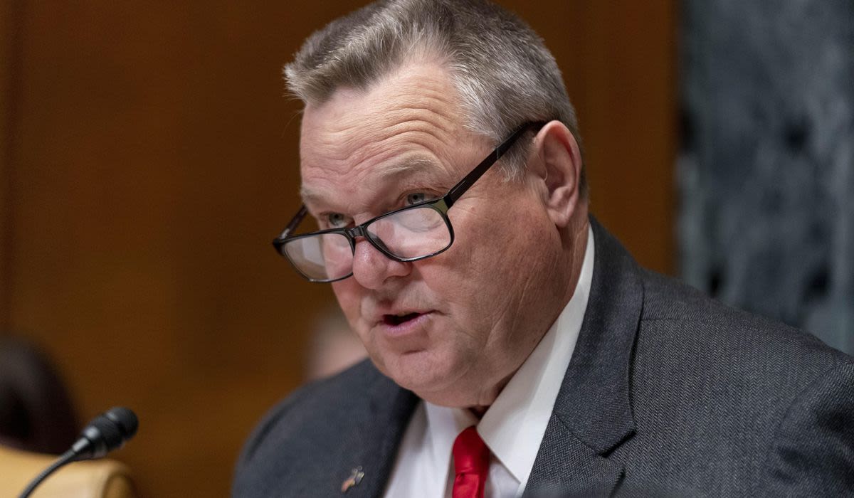 Tester hanging on in tight race that could flip control of Senate