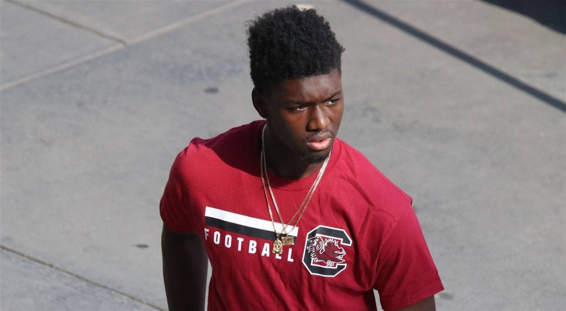 South Carolina beats out Clemson, others for four-star safety recruit