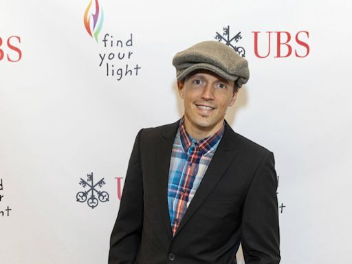 Jason Mraz didn't come out sooner because being gay was 'the punchline of a joke'