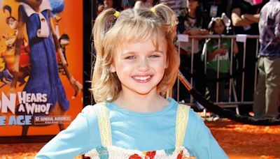 10 Photos of Joey King as an Adorable Child Star