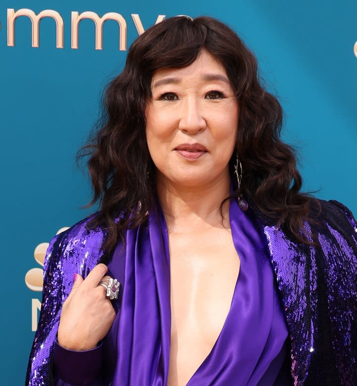 Sandra Oh Just Recreated an Iconic ‘Princess Diaries’ Scene (& It Brought Me Right Back to 2001)