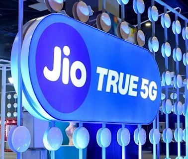 Reliance Jio new Rs 999 prepaid plan offers more benefits than before; check all details