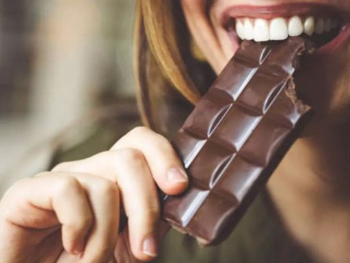 Eating Dark Chocolate Can Reduce Gum Disease Risk By Half, Says Study; Know How