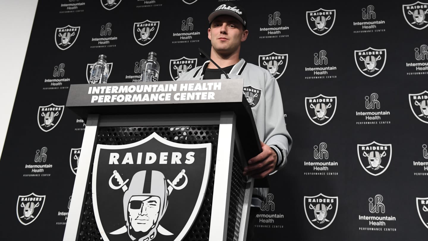 Raiders: Brock Bowers already earning the praise of a future Hall of Famer