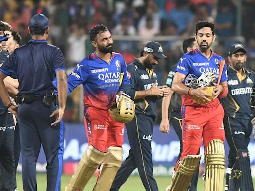 RCB vs GT, IPL 2024 Highlights: Faf Du Plessis fifty, bowlers carry Royal Challengers Bengaluru to four-wicket win over ...