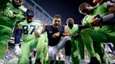 Seahawks players past and present share prayers, support for Damar Hamlin