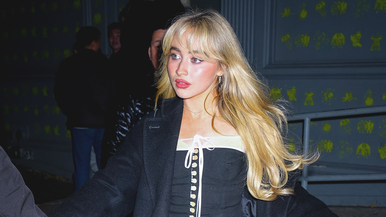 We Found the Vintage 2001 Top Sabrina Carpenter Wore on Her Instagram