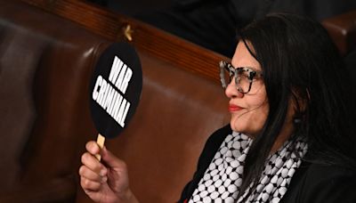 Rashida Tlaib's "war criminal" sign amid Netanyahu address raises eyebrows