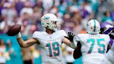 Teddy Bridgewater in at Miami Dolphins quarterback, Skylar Thompson heads to locker room