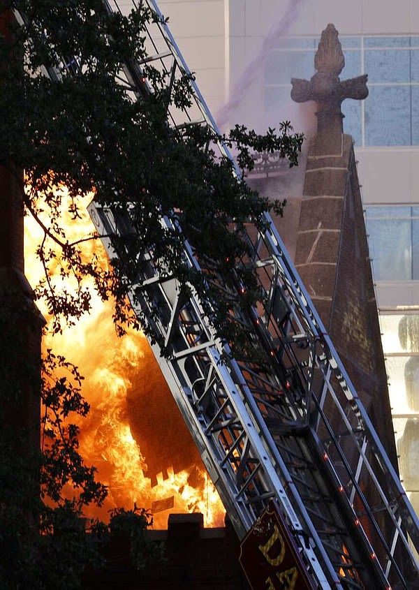 Fire severely damages historic First Baptist Dallas church sanctuary | Texarkana Gazette