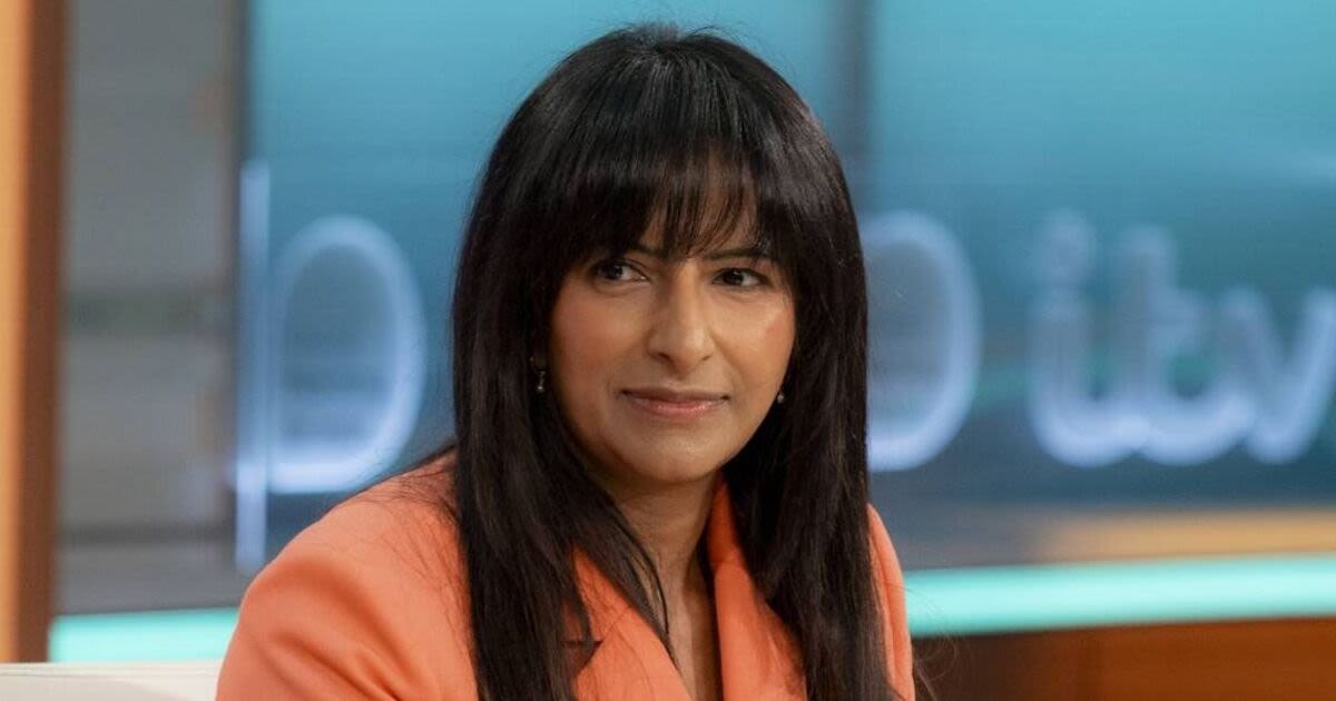 Ranvir Singh suffers wardrobe malfunction as she replaces Lorraine