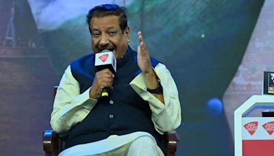 Who offered Nitin Gadkari the PM's post? Former Maharashtra CM Prithviraj Chavan replies