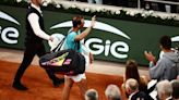 Rafa Nadal perdió ante Zverev y se despidió de Roland Garros entre lágrimas