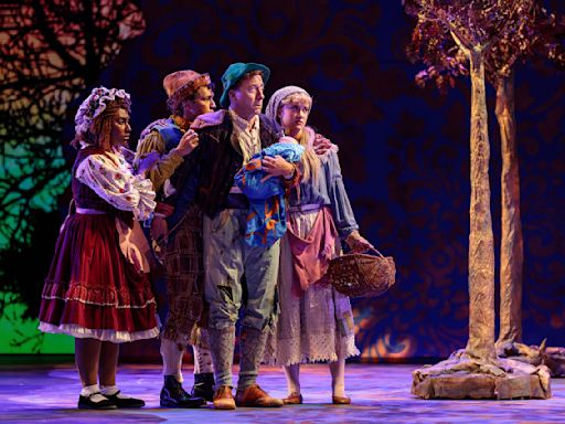 Review: Strong singing, dazzling visuals honor Sondheim's memory in Moonlight's 'Into the Woods'