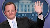 Ex-top Obama staffer Robert Gibbs joins Warner Bros. Discovery as comms chief